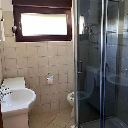 Appartement Stefanic 3 *